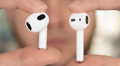 Apple AirPods (نسل دوم) در مقابل AirPods (نسل سوم): آیا آخرین نسل ایرپادها ارزش خرید نسبت به نسل های قبلی را دارد؟