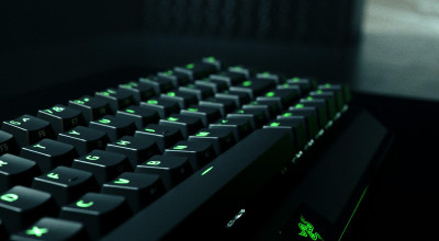 Razer Blackwidow V3 Mini HyperSpeed ظریف و جمع و جور!