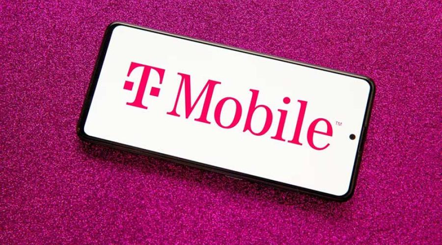 صدها فروشگاه T-Mobile به زودی می توانند تلفن ها را تعمیر کنند