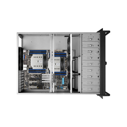 کیس گرین مدل G600-4U Rackmount از جنس آلیاژ استیل ضد زنگ ساخته شده است و امکان قفل کردن درب آن وجود دارد.