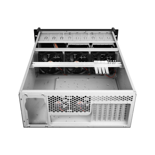 کیس گرین مدل G600-4U Rackmount از جنس آلیاژ استیل ضد زنگ ساخته شده است و امکان قفل کردن درب آن وجود دارد.