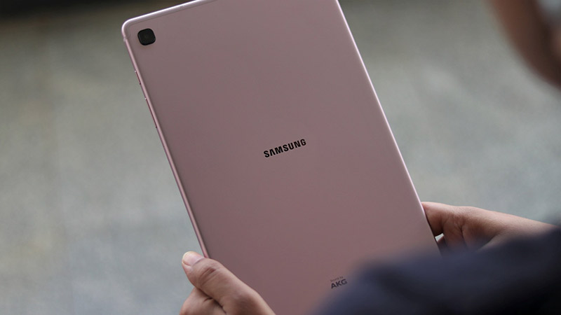 Galaxy Tab S7 FE  یا Galaxy Tab S6 Lite: کدام تبلت سامسونگ برای شما مناسب تر است؟