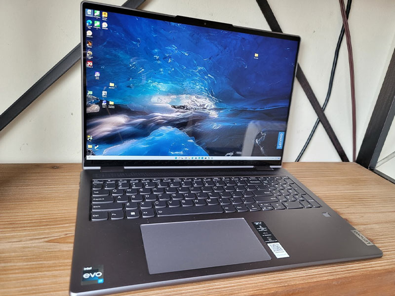 Envy x360 15 در مقابل Yoga 7i 16: کدامیک بهتر است؟