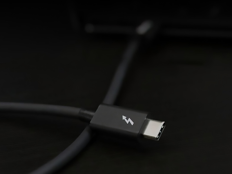 استاندارد USB 4 نسخه 2.0 با قابلیت پشتیبانی از پهنای باند 80 گیگابیت در ثانیه معرفی شد