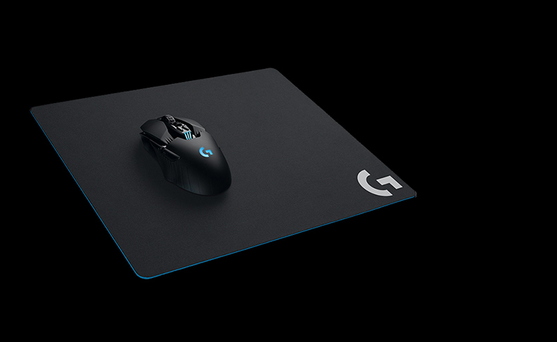 ماوس پد Logitech G440 – دارای سطح سخت و یکپارچه