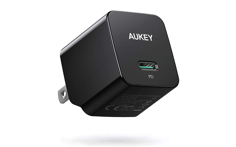 شارژر Aukey Minima 20W – یک شارژر جیبی کامل