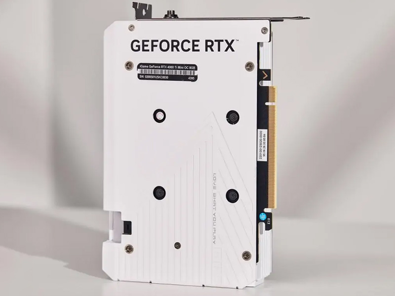 مشخصات کارت گرافیک کالرفول RTX 4060 Ti Mini