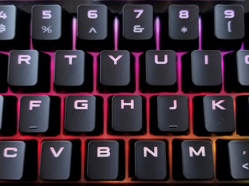 بررسی کامل و تخصصی کیبورد گیمینگ K68 RGB Cherry MX Red کورسیر!