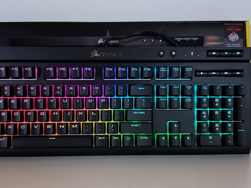 بررسی کامل و تخصصی کیبورد گیمینگ K68 RGB Cherry MX Red کورسیر!