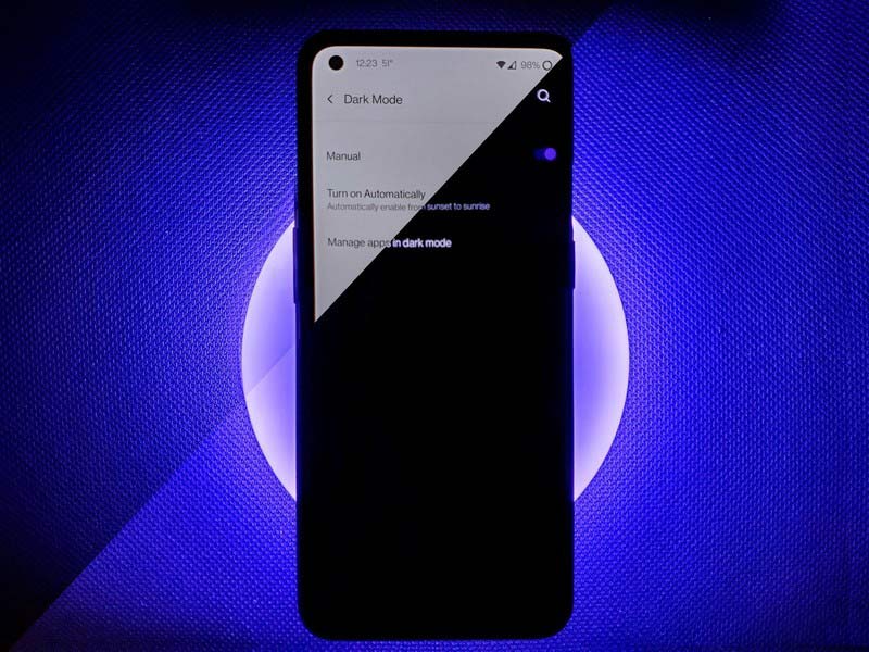 آموزش فعال کردن حالت dark mode در گوشی های وان پلاس