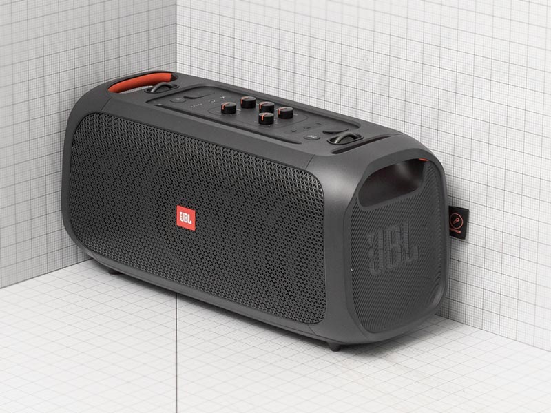 اسپیکر بلوتوثی jbl partybox on-the-go با قابلیت پخش صدای حرفه ای!