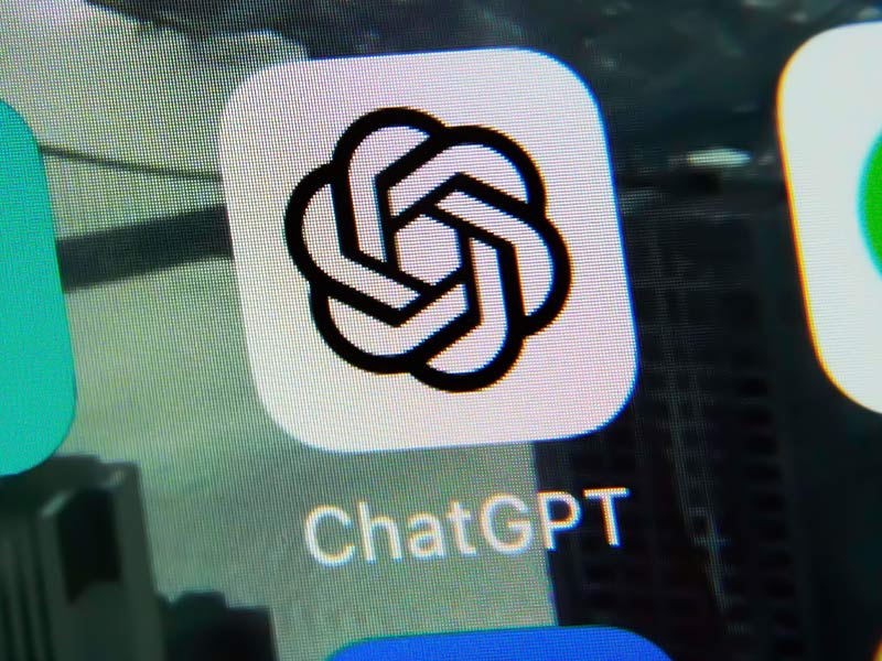 نصب اپلیکیشن موبایل ChatGPT روی iOS