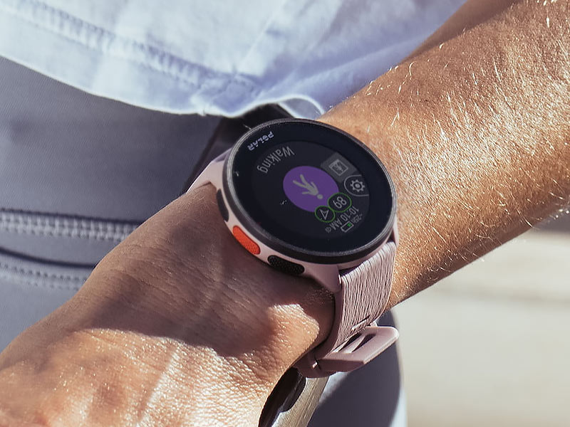 Polar Pacer و Garmin Forerunner 55: نبرد بین دو ساعت هوشمند دویدن