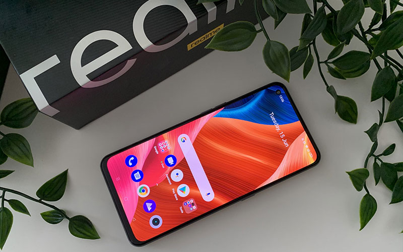 Realme اولین گوشی اندرویدی ساخته شده از بیو پلیمر را معرفی کرد!