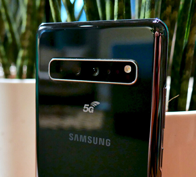 صفحه نمایش و دوربین گوشی سامسونگ Galaxy S10 5G